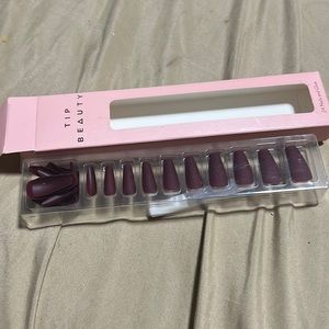 🍭🧸Tip Beauty Rich Burgandy Nails